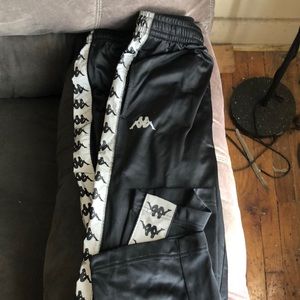 Kappa long pant , size medium.